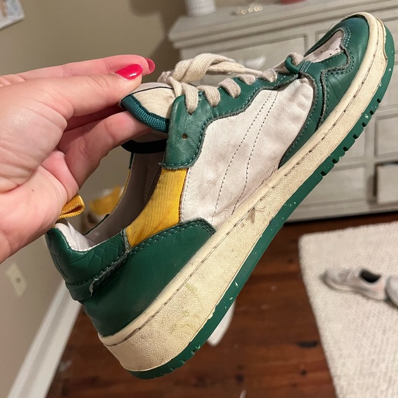 Oncept Phoenix Green Sneaker - Picture 3 of 5